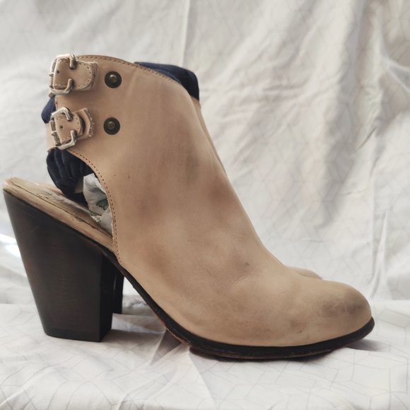 Freebird by Steven Tan Ankle Booties with Elastic Panels - Picture 3 of 6